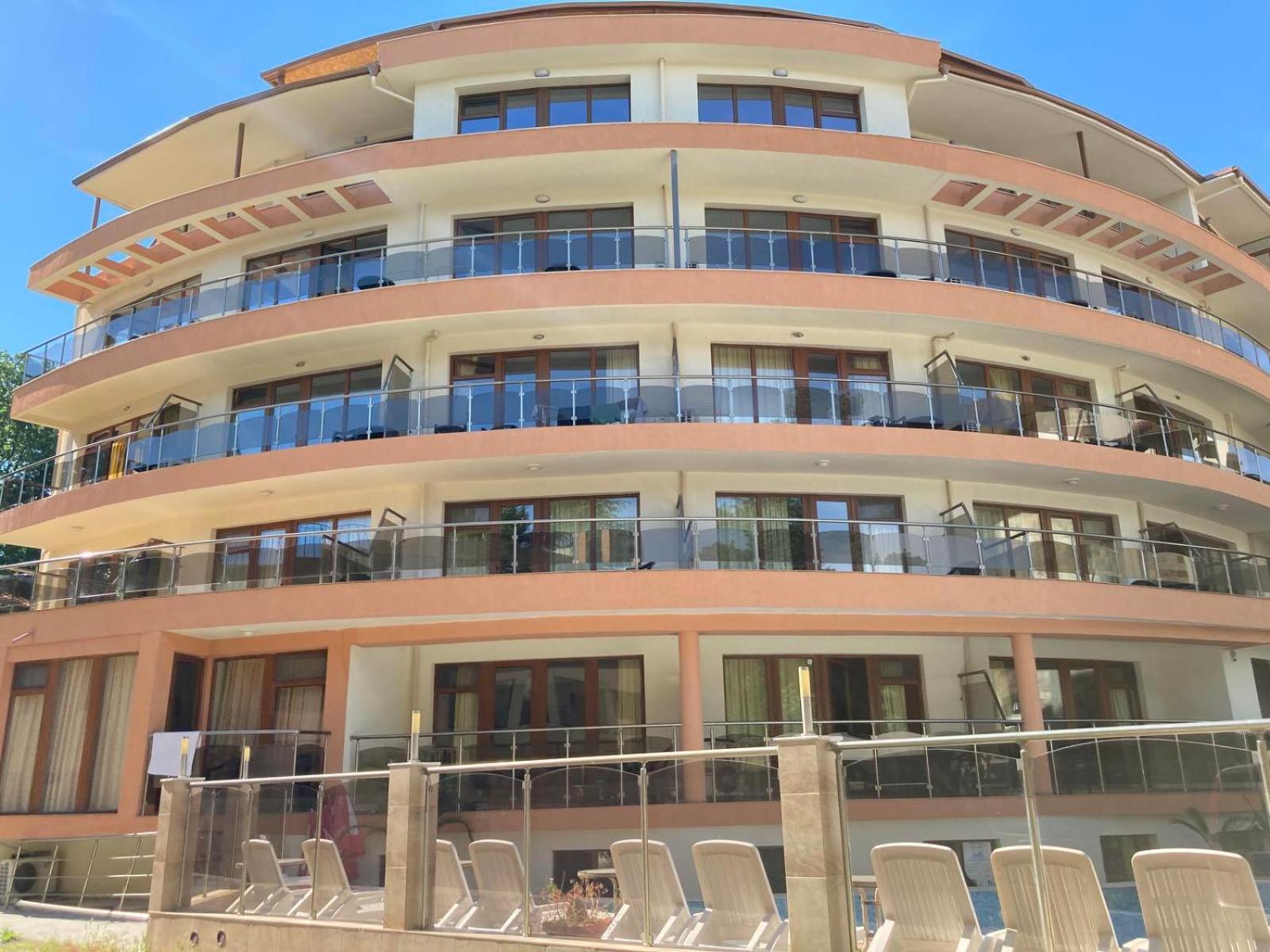 Sunny Paradise Family Hotel Kiten  Exterior photo